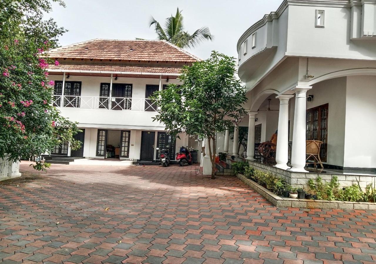 Vaiga Homes Homestay Kochi